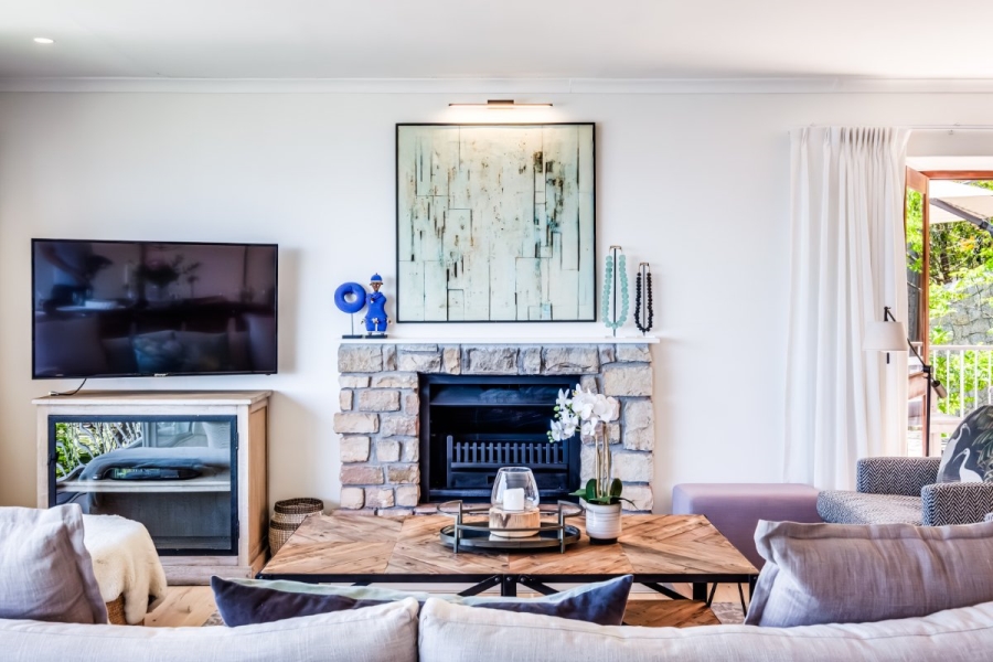 To Let 5 Bedroom Property for Rent in Camps Bay Western Cape